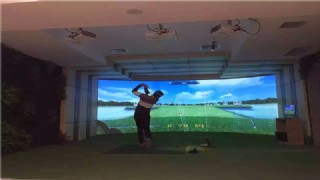 哈尔滨室内高尔夫模拟器设备会所完工，新款高速摄像模拟高尔夫设备
