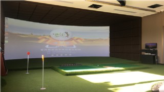 河北石家庄内高尔夫模拟器设备会所完工，新款高速摄像模拟高尔夫设备