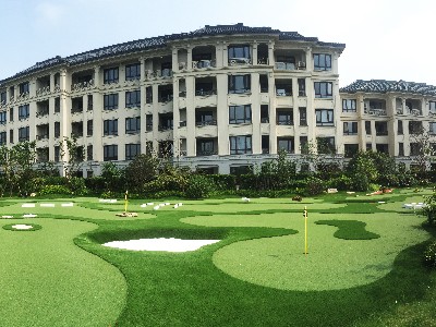 河北地产楼盘 室外高尔夫果岭